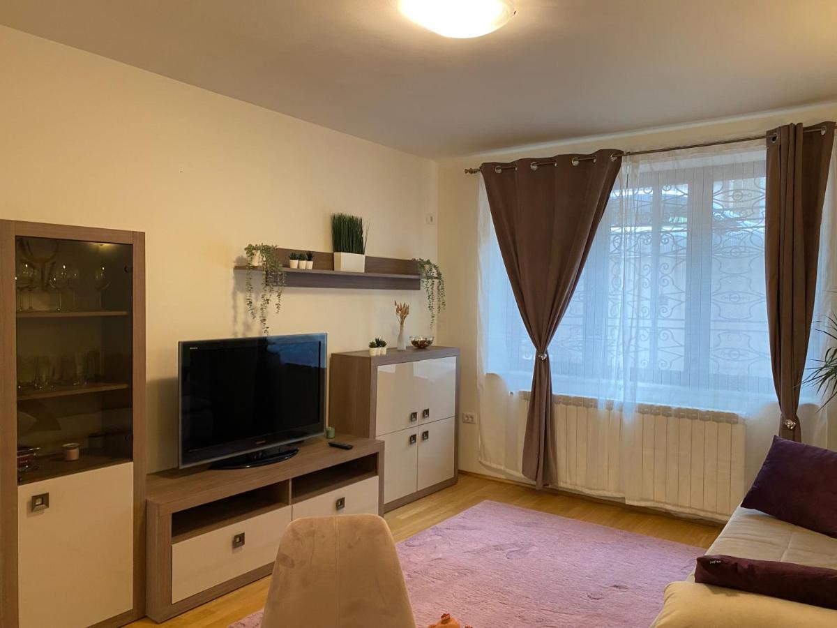 Downtown Apartment Boutique Green Garden Unirii Bucarest Esterno foto